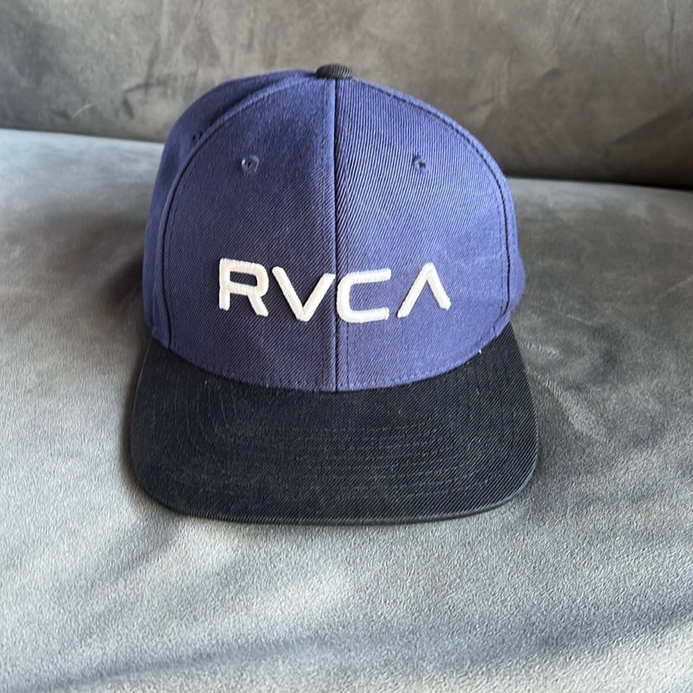 RVCA SnapBack